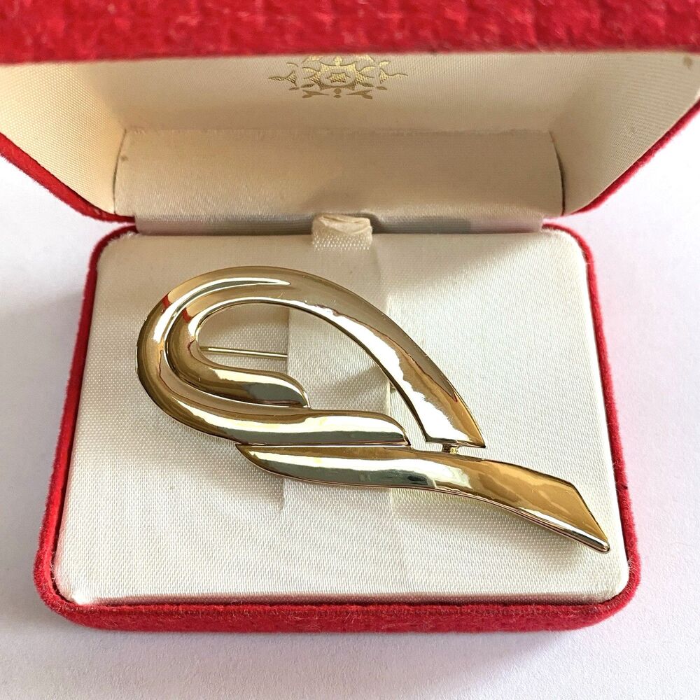Vintage Mid Century Gold Tone Brooch Pin (In Original Box)